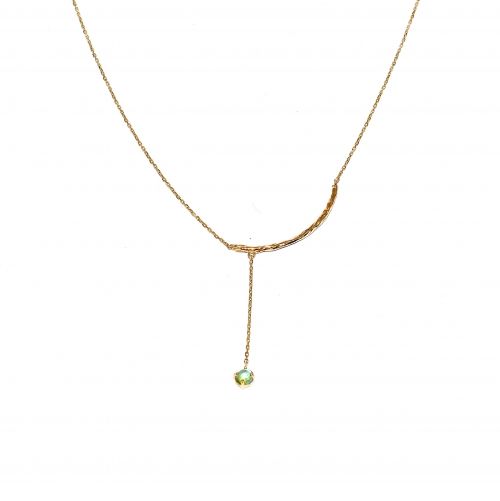 Yellow gold necklace with peridote