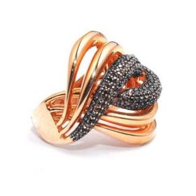 Rose gold ring with smoky quartz