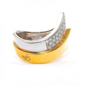 Yellow and white ring with diamonds 0.34 ct