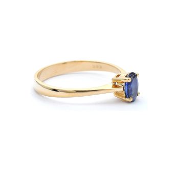 Yellow gold ring with sapphyre 0.54 ct