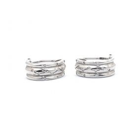 White gold earrings with diamonds 0.205 ct