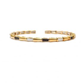 Yellow gold bracelet with smoky quartz and mother of pearl